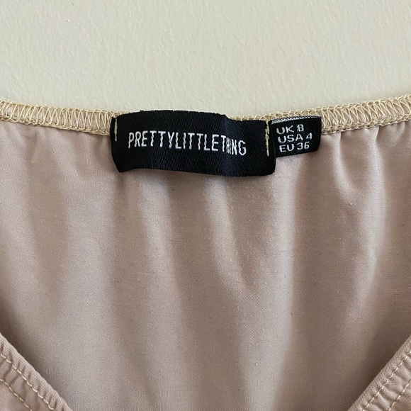 PrettyLittleThing Ruched Bodycon dress - Picture 3 of 5